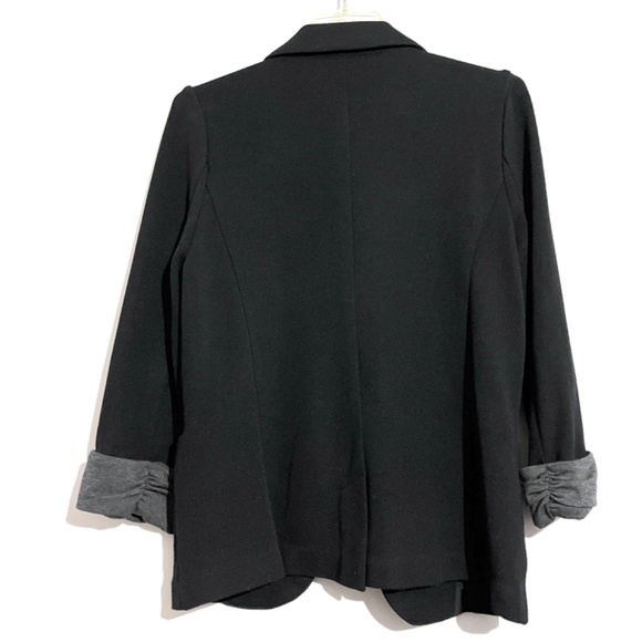 Skies Are Blue Asa Knit Blazer - Picture 4 of 12